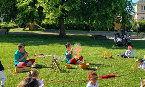 ENFANCE : spectacle pour les enfants de notre école organisé par le Relais Petite Enfance