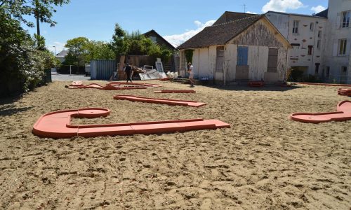 ANIMATIONS : les travaux du nouveau mini-golf avancent bien